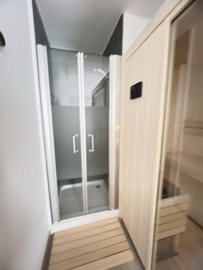Luxury Sauna By Confortsky Pas De La Casa Ngoại thất bức ảnh