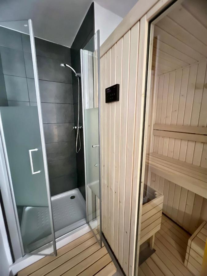 Luxury Sauna By Confortsky Pas De La Casa Ngoại thất bức ảnh