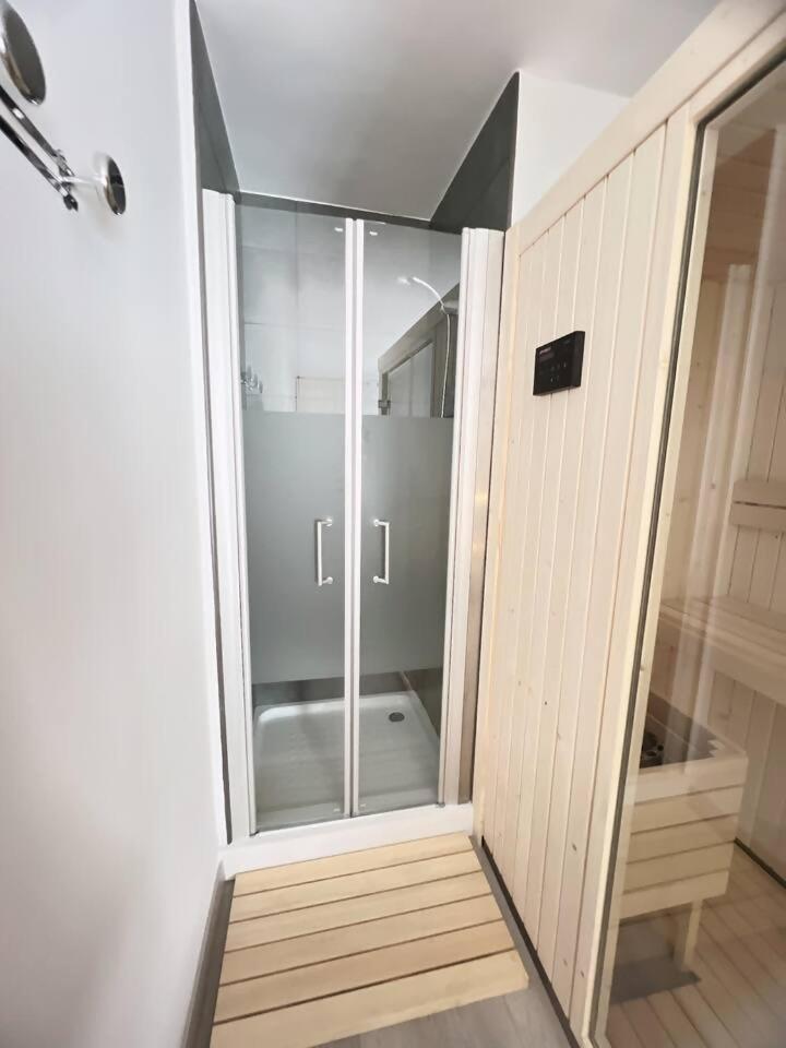 Luxury Sauna By Confortsky Pas De La Casa Ngoại thất bức ảnh